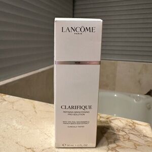 Lancome Clarifique Refining Brightening Pro-Solution - White